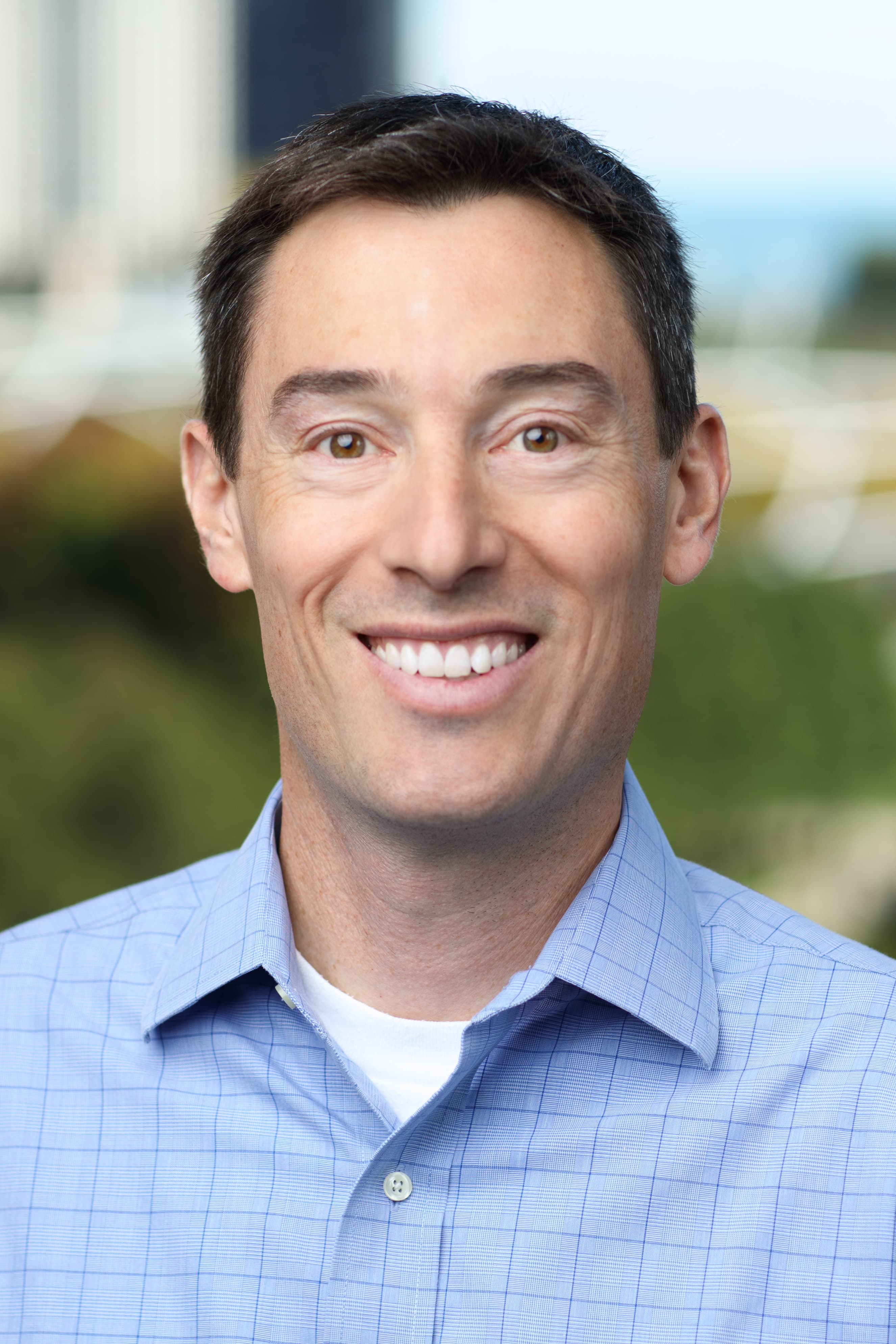 Adam Koopersmith ('00 MBA)
